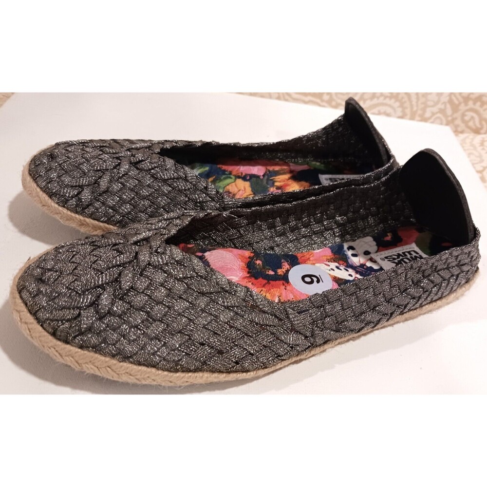 Muk Luks basket weave silver pewter Espadrille flats, US women's 9, vegan